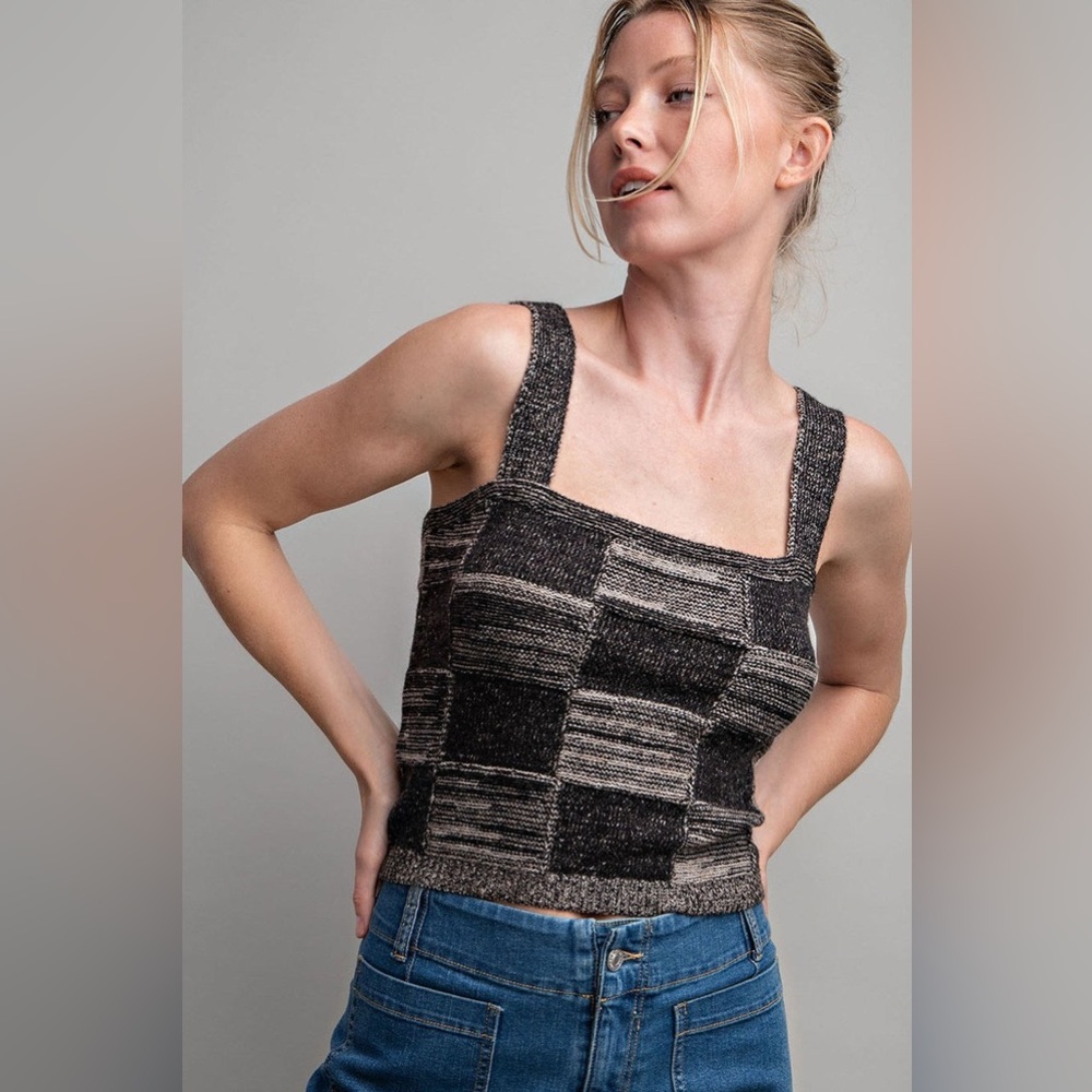 Checker Print Sleeveless Sweater Knit Crop Top - eesome